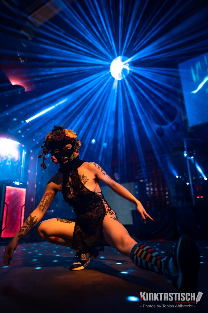 https://www.insomnia-berlin.de/galpics/galleries/partys/3583/large/0000080633.jpg